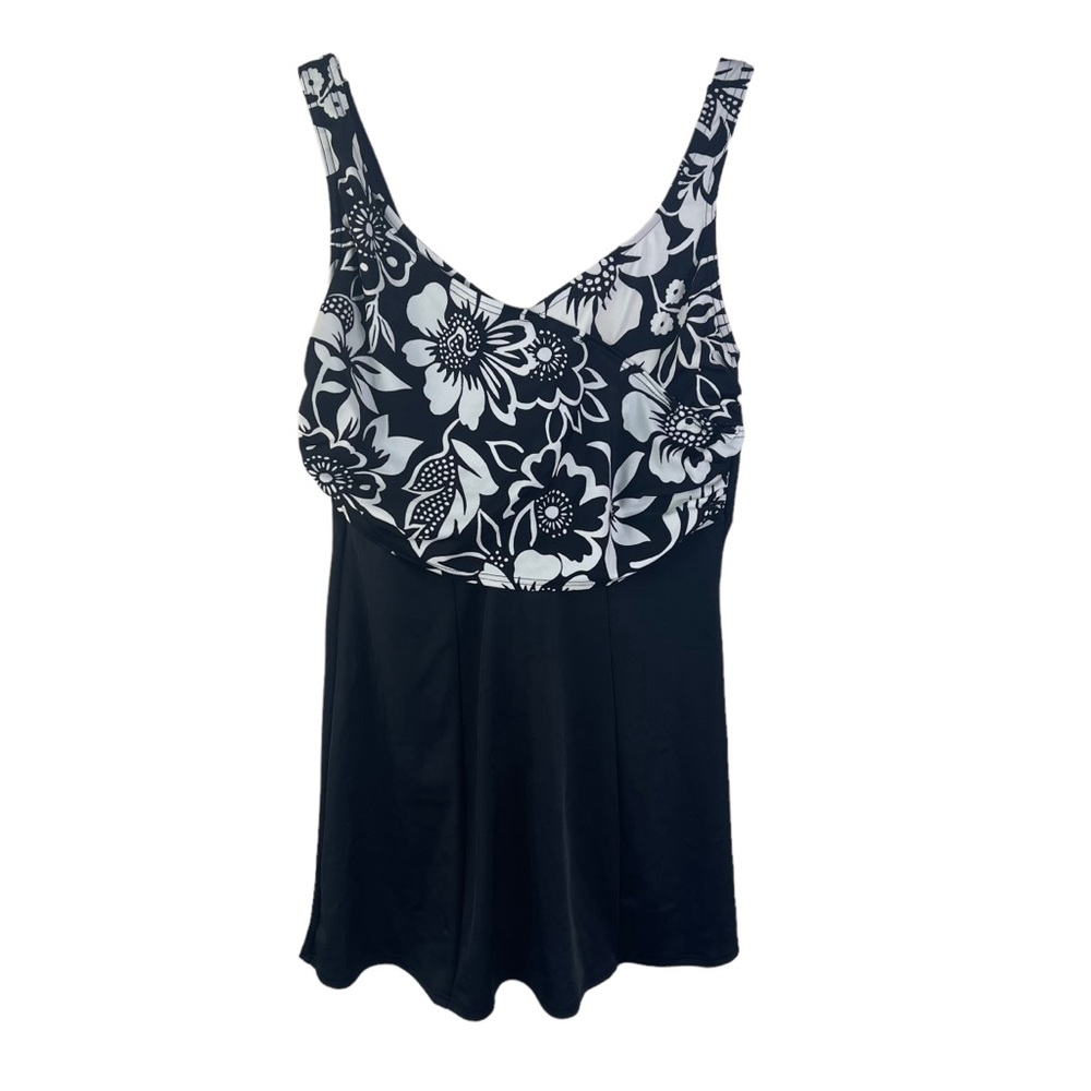 L.L. Bean Skirted One Piece Swimsuit B/W Tropical Floral Print Women's Size 12